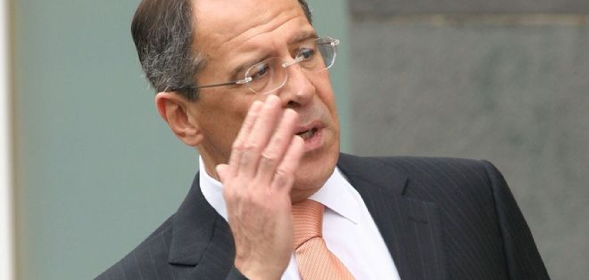 Лавров обвинил США в 'принуждении' Украины воевать на Донбассе