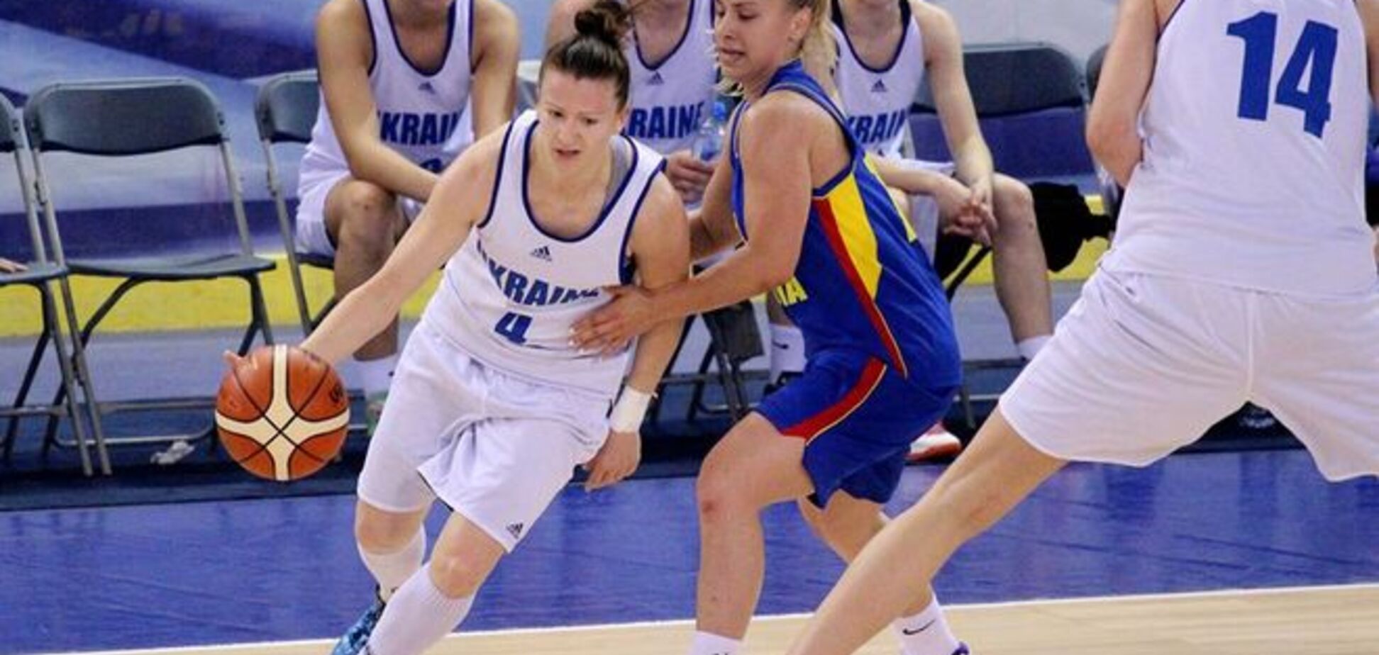 Сборная Украины вырвала первую победу на Евробаскете-2015