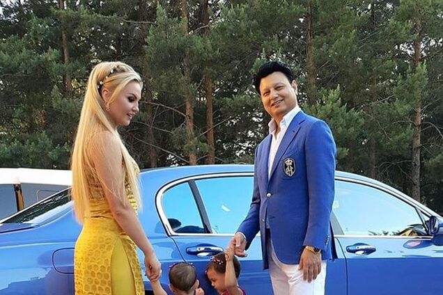 Певица Камалия показала своих дочерей-близняшек: фотофакт