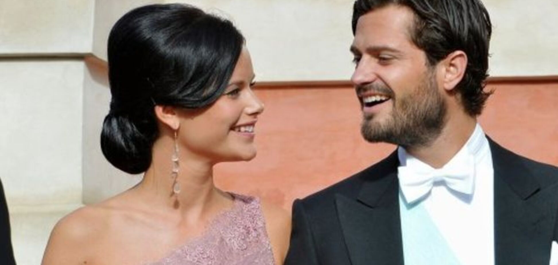 Сучасна Попелюшка: шведський принц одружився на дівчині з народу