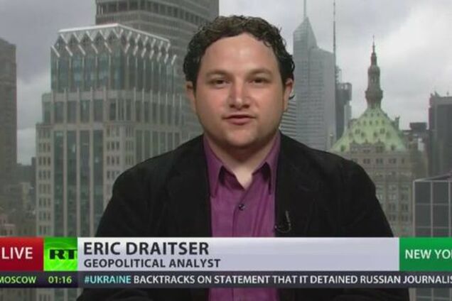 'Фокусники' из росСМИ 'превратили' торговца из США в политолога: фотодоказательства