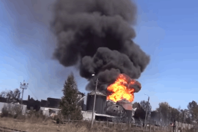 Новое возгорание на нефтебазе в Василькове: опубликовано видео