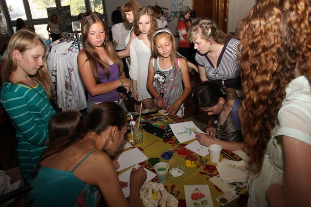 В Днепропетровске прошел концерт для детей, пострадавших в АТО. Фоторепортаж