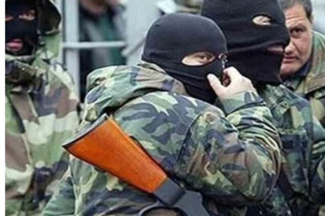 Терористи за ніч 40 разів обстріляли позиції АТО