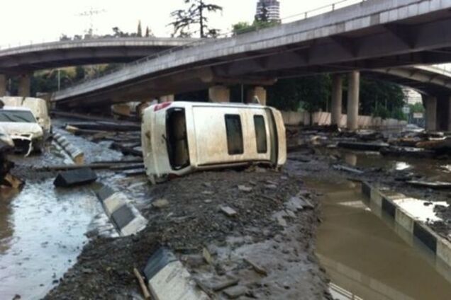 Наводнение в Тбилиси: количество жертв стихии растет