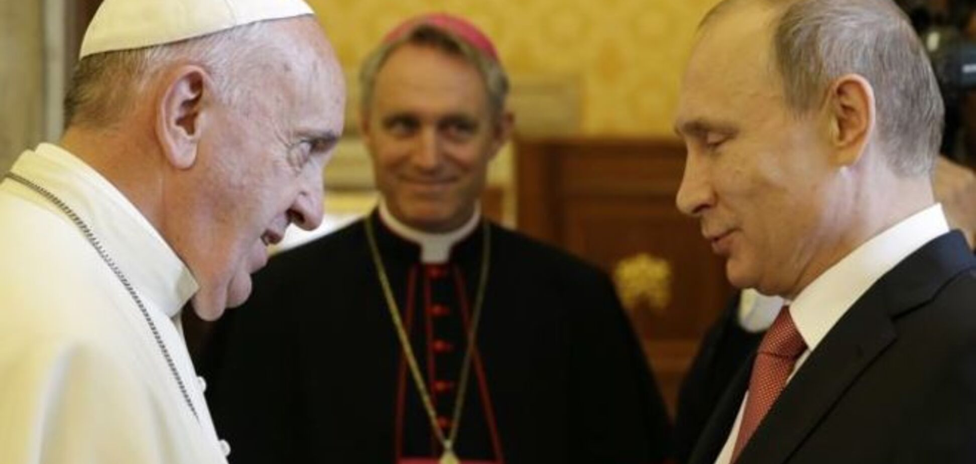 Епископ объяснил, что означает подарок Папы Путину