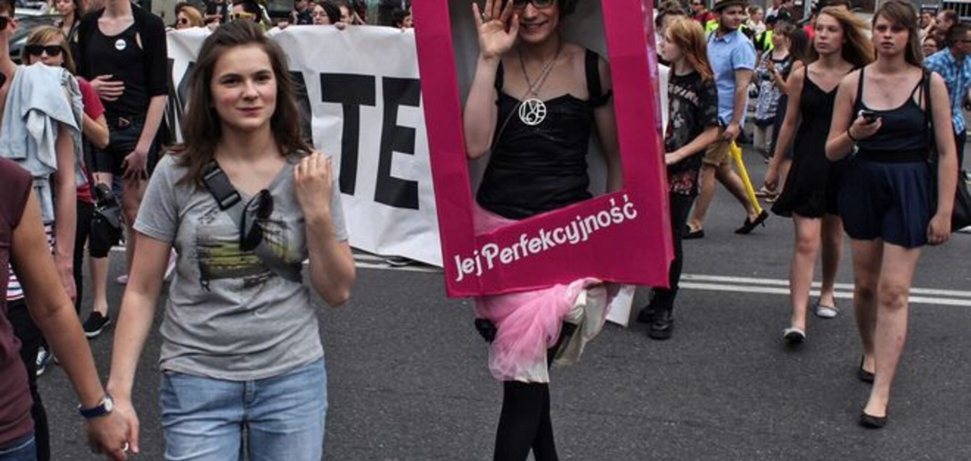 Парад равенства: в Польше прошел крупнейший в истории страны гей-парад
