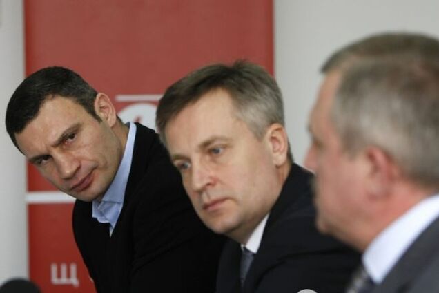 Соратники Кличко против отставки Наливайченко