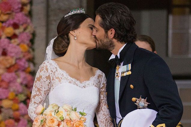 Сказочная любовь: самые красивые фото со свадьбы принца Швеции и его Золушки