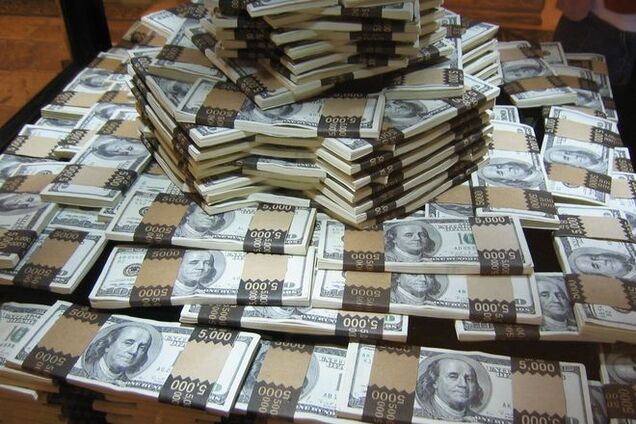 Стало известно, сколько террористы 'ДНР-ЛНР' тратят на войну