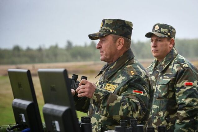 Беларусь начала военные учения у границы с Украиной