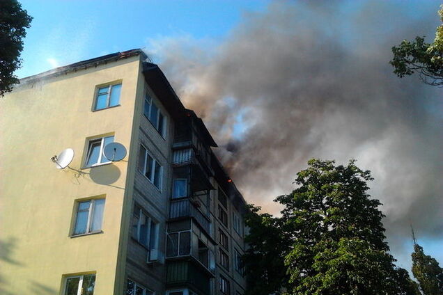  У Києві злодій вкрав з палаючого будинку ноутбук