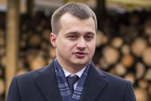 Снова с языком: глава 'ДУСи' Березенко отличился новым необычным фото