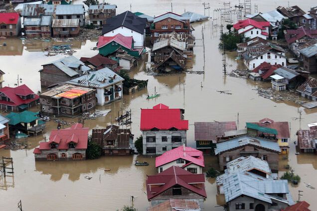Топ-5 самых ужасающих наводнений в мире за последние годы