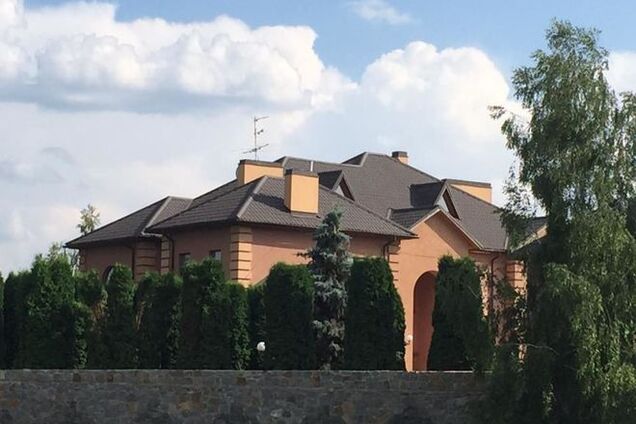 В МВД назвали собственника особняка, откуда стреляли по детям