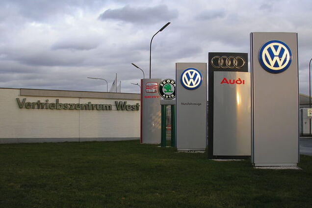 Німецький автогігант Volkswagen розділять на чотири частини
