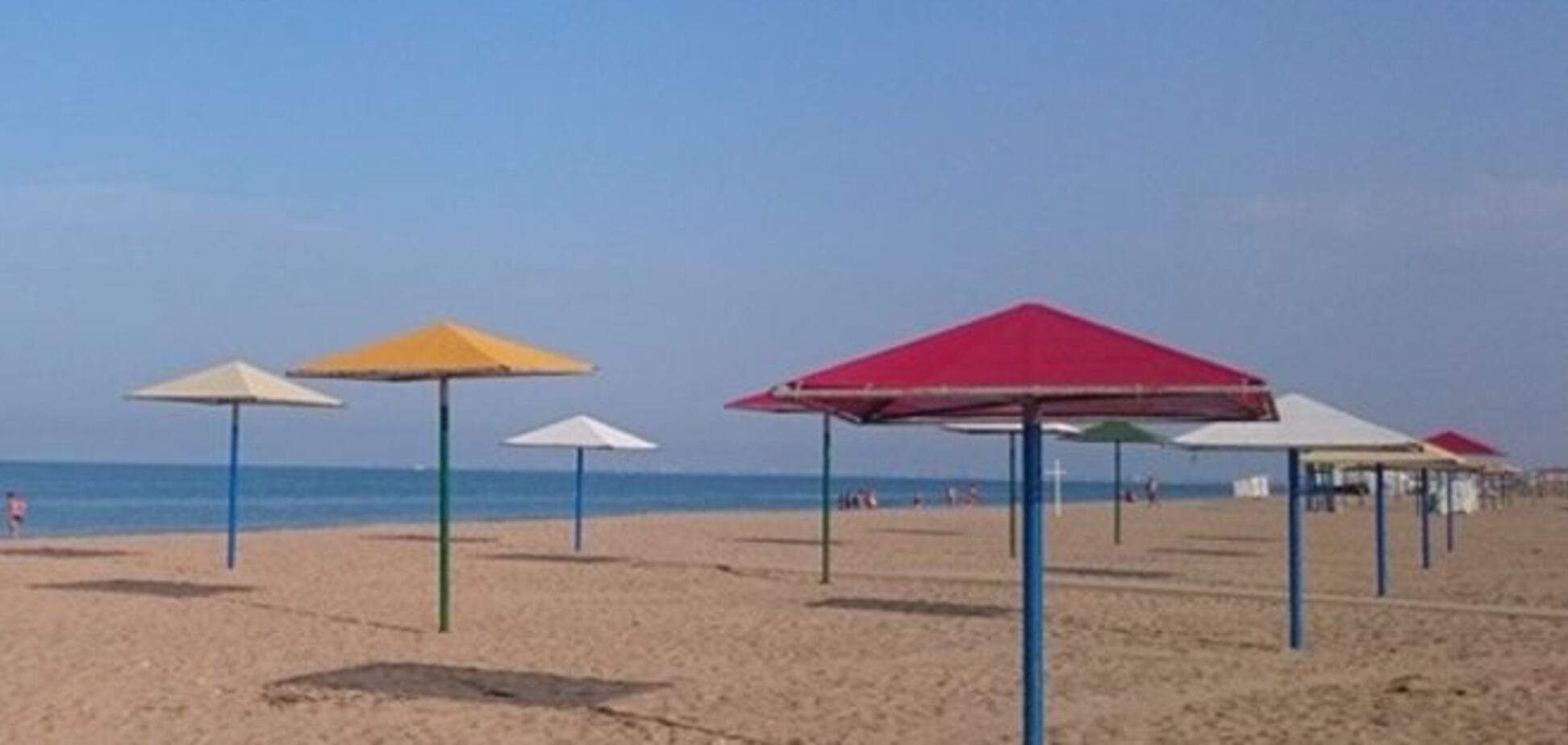 'Кримнаш-2015'. Море, сонце і пісок. Людей - немає: фото з пляжів