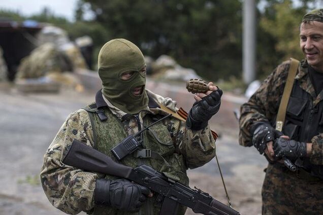 На Донеччині терорист розкидав по вулиці протипіхотні гранати