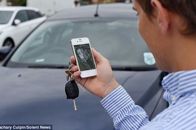 'Паркуйся где угодно'. Apple выпустила яркую автоновинку