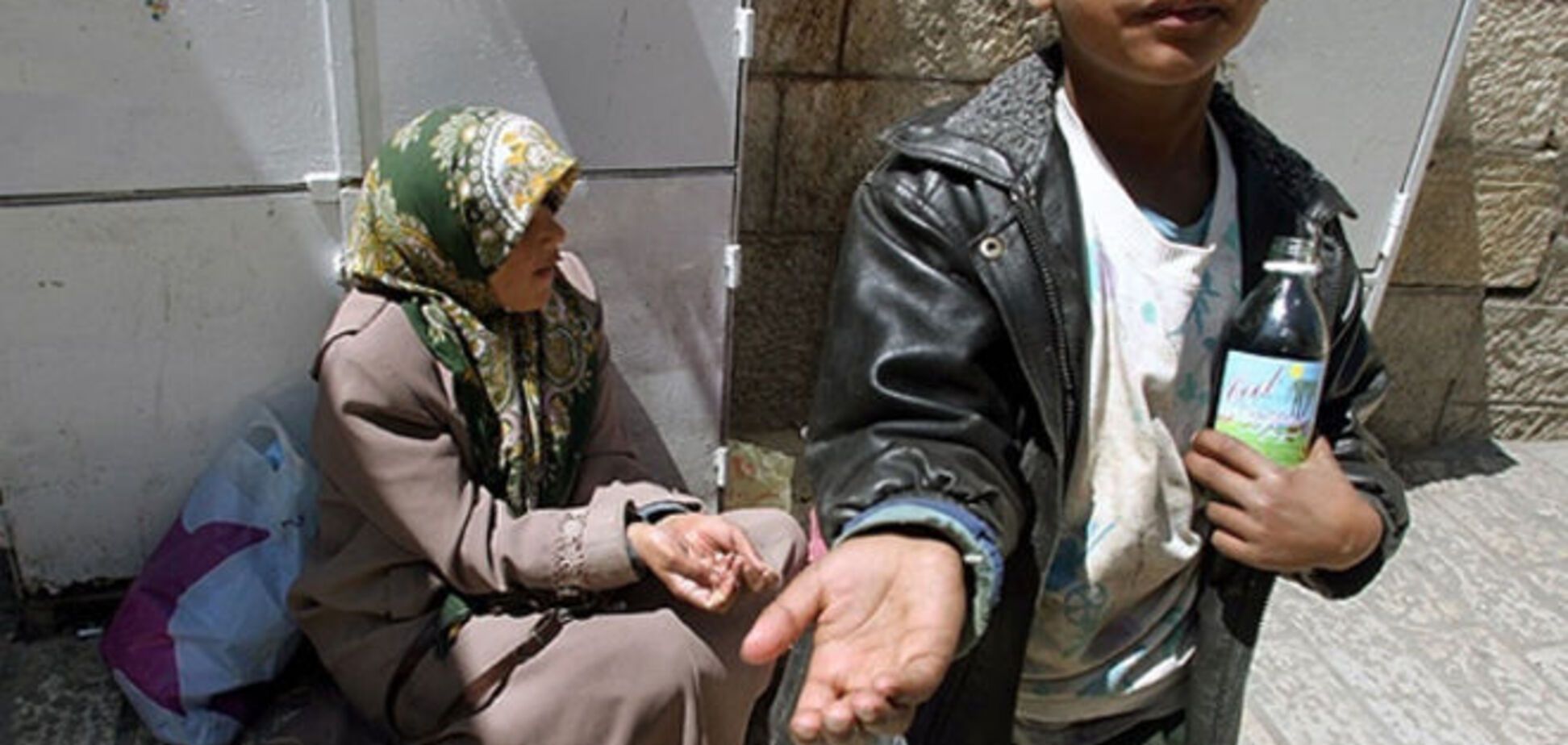 В аннексированном Крыму запретили 'приставать к гражданам'