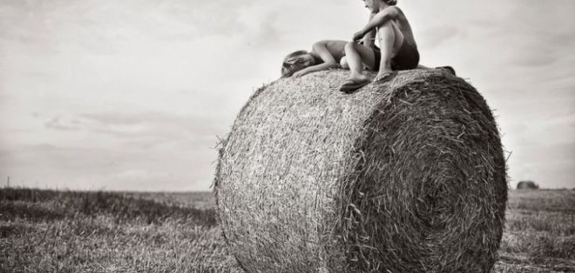Беззаботное детство в деревне: удивительные снимки польского фотографа