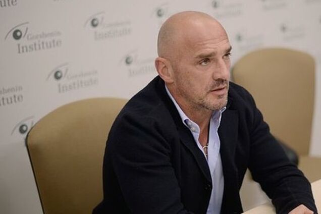 Фракцию 'Народного фронта' покинул нардеп-миллионер