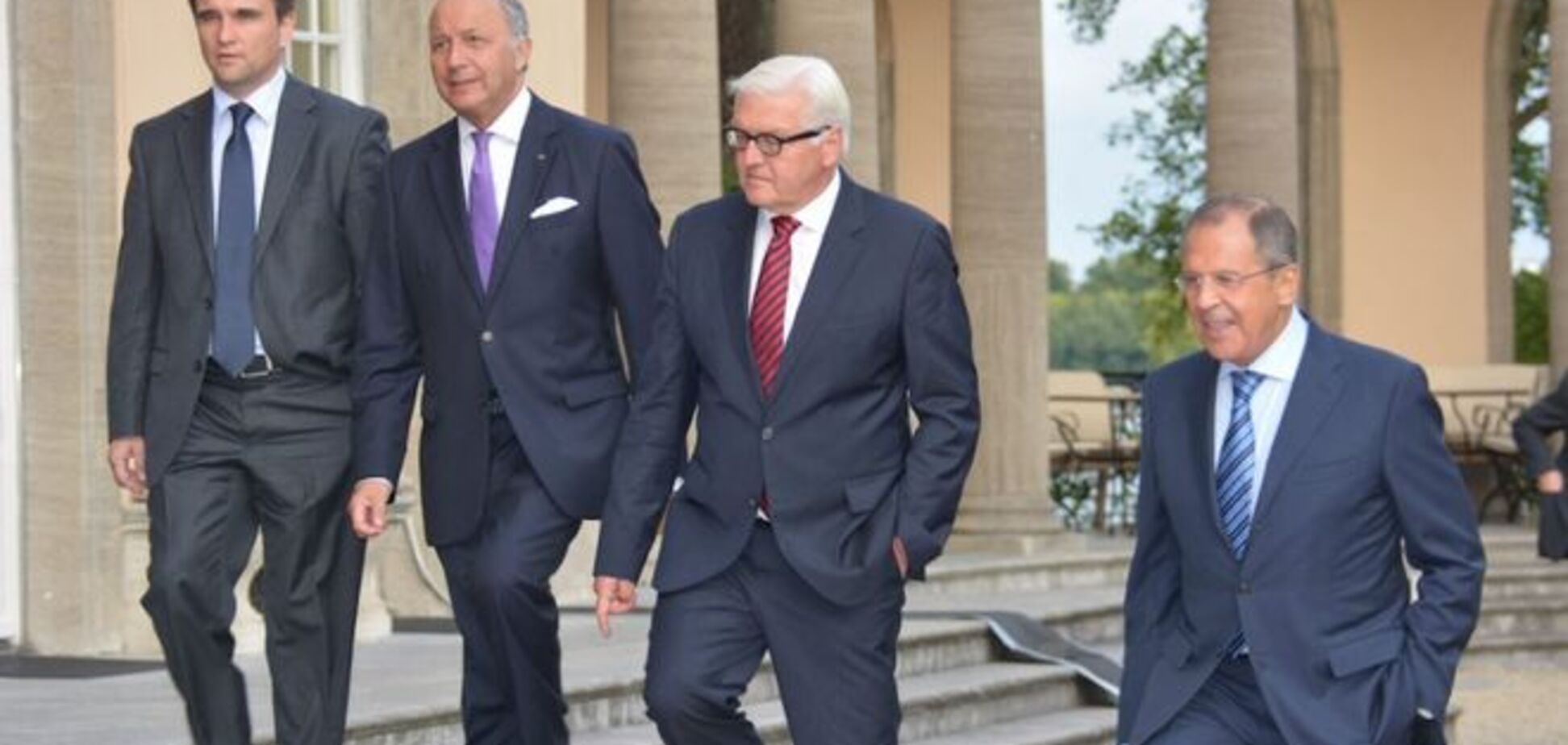 'Нормандская четверка' через неделю обсудит провал Минска-2