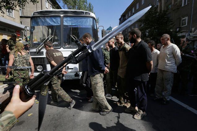 Терористи вивезли до Росії більше 30 полонених бійців АТО