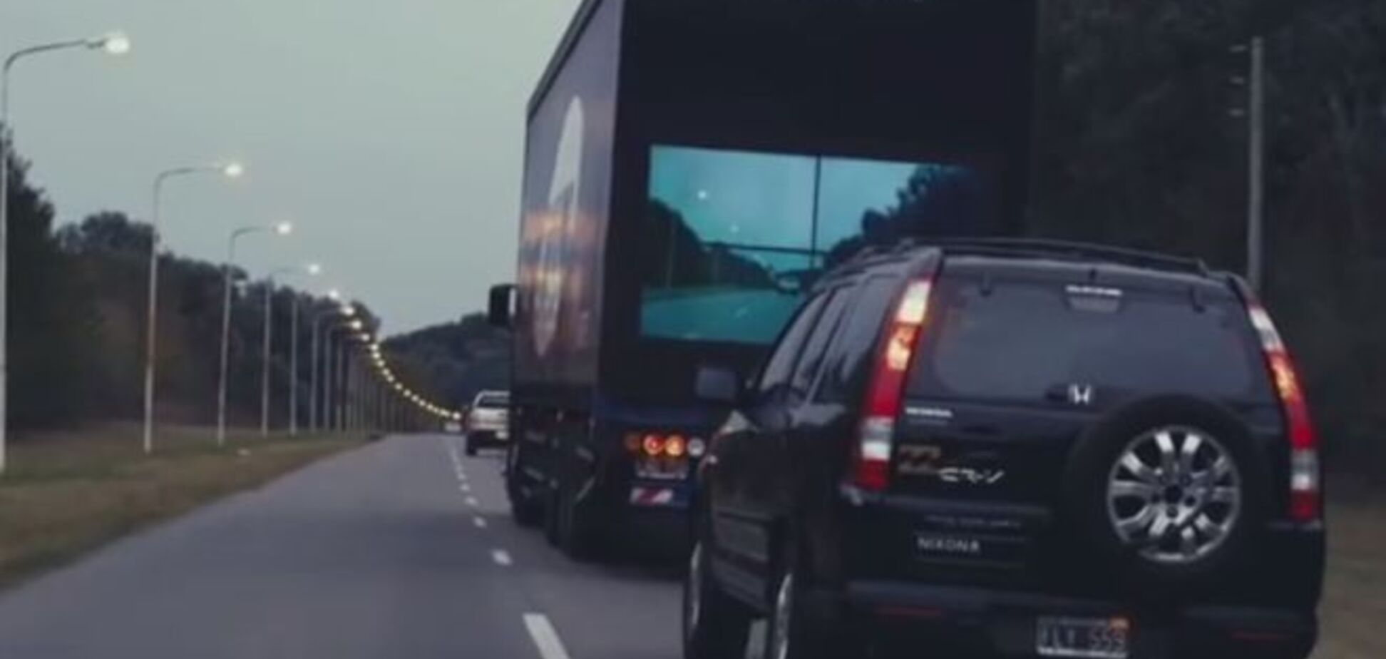 Технологии на колесах: грузовики стали 'прозрачными'