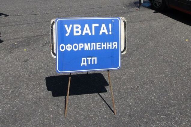 В Киеве из-за ДТП остановились трамваи 