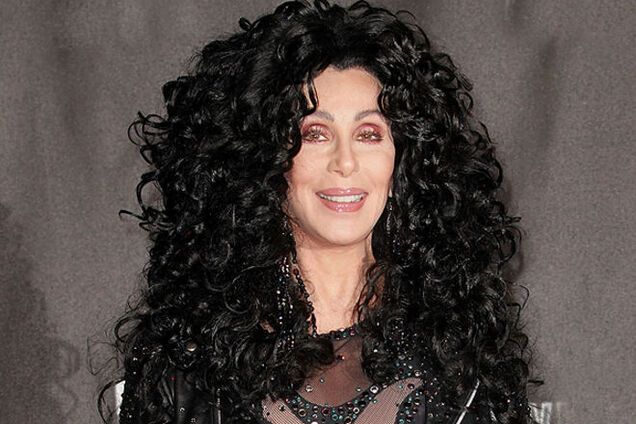 Певица Шер обозвала кандидата в президенты США Трампа 'засранцем'