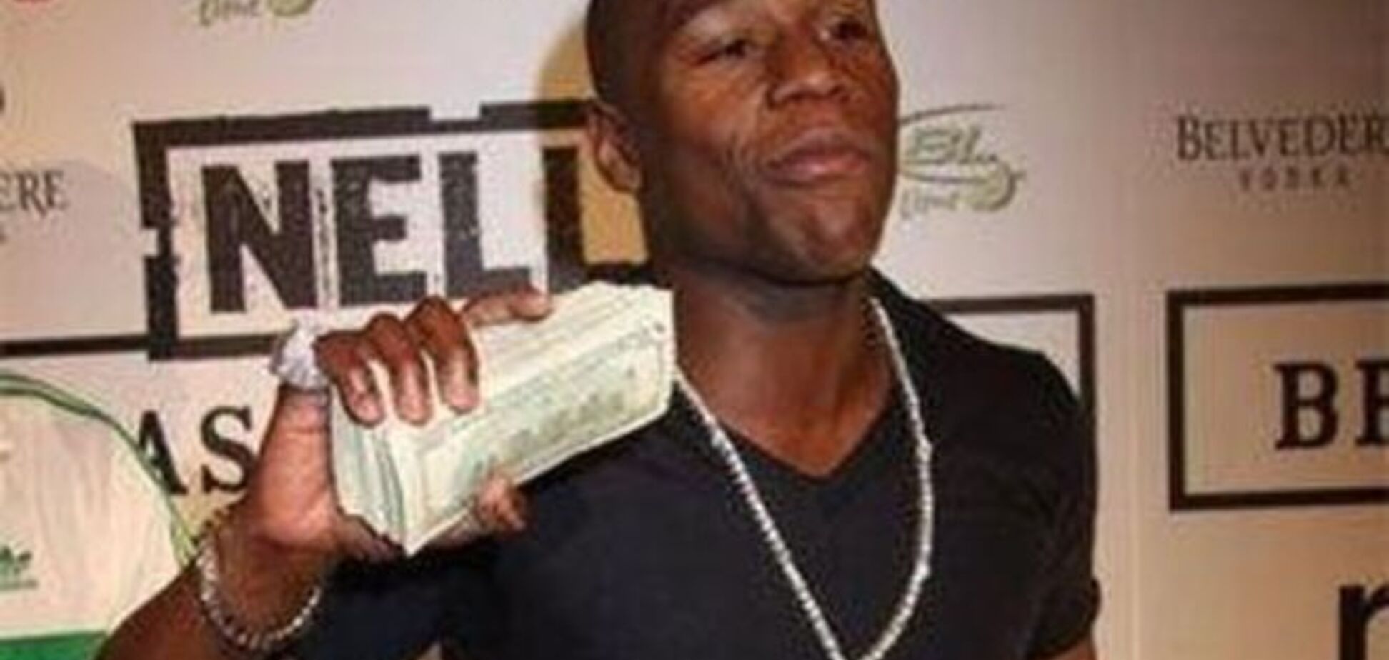 Лучший боксер мира шокировал доходом от своего боя