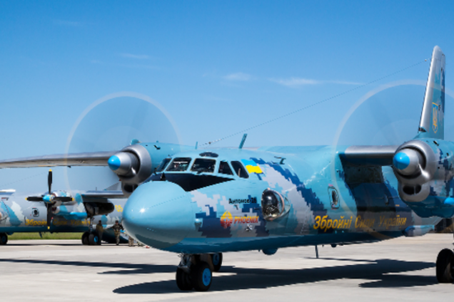 'Антонов' модернизировал Ан-26 для Минобороны: фотофакт