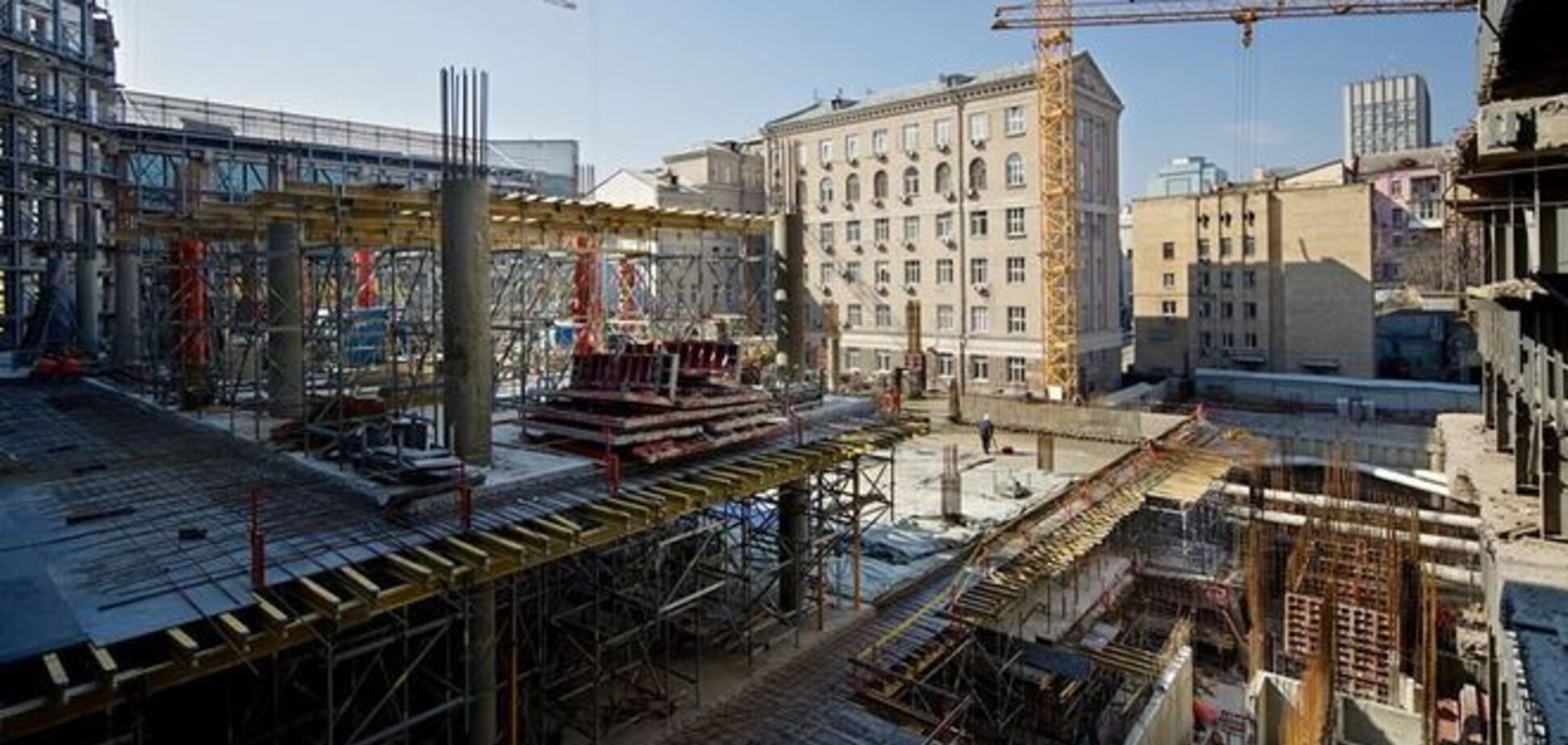 Реконструкция ЦУМа в Киеве: универмаг накроют стеклянным куполом