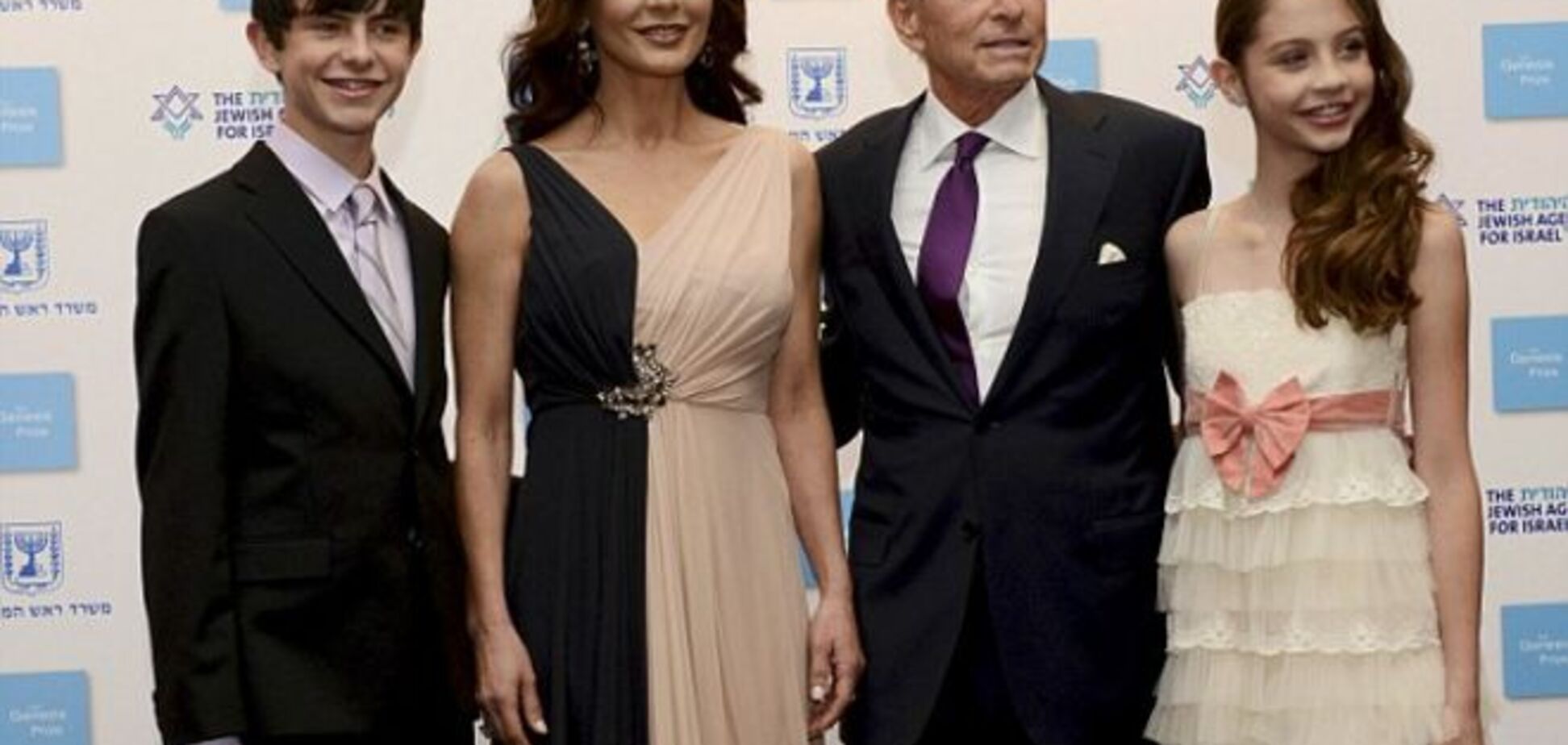 Майкл Дуглас получил 'еврейскую Нобелевскую премию' в $1 млн