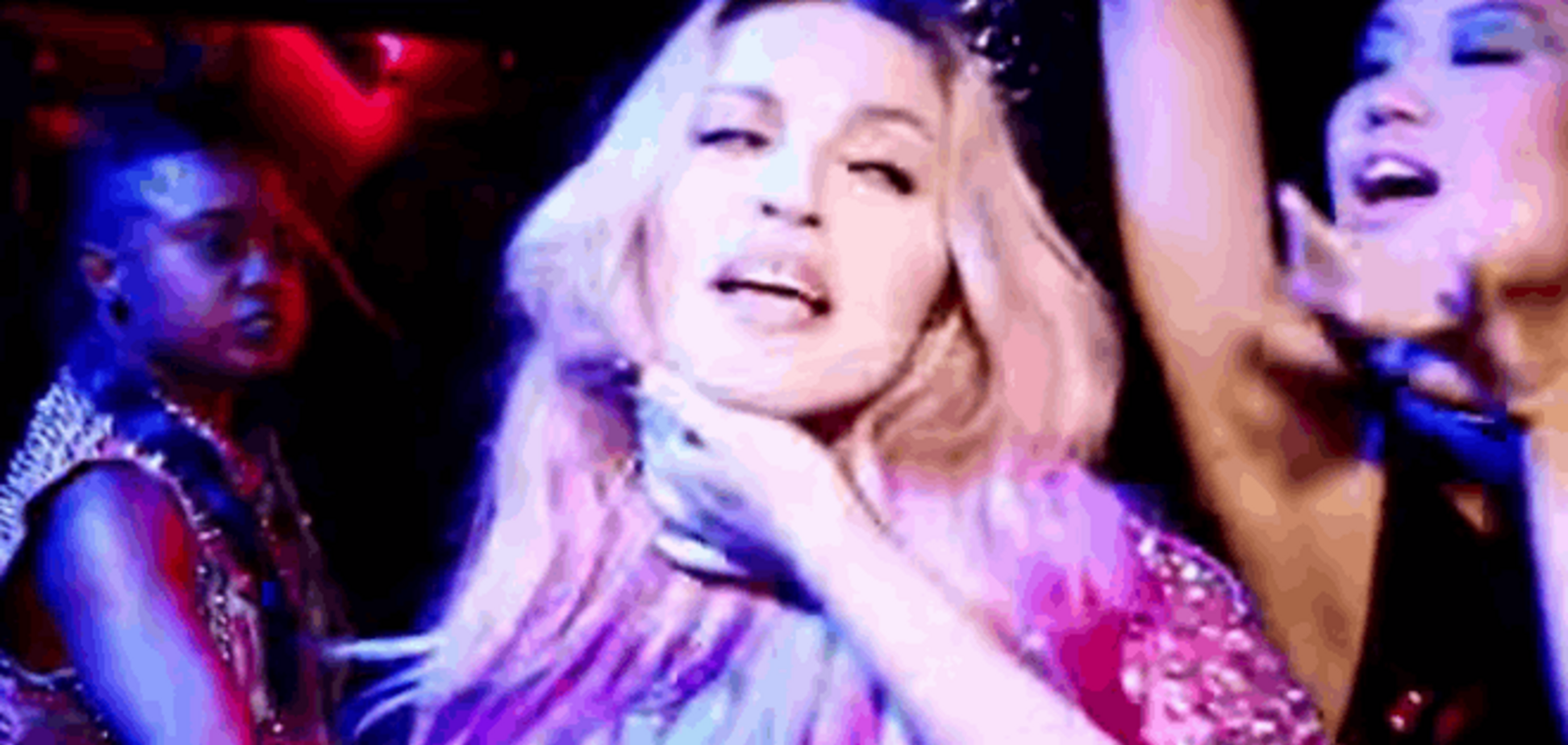 Провокационный видеоклип Мадонны взорвал сеть: 2,5 млн просмотров за сутки