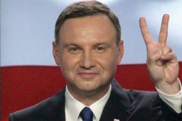 Поляки на парламентских выборах готовы вновь поддержать Дуду и показать Кукиз власти