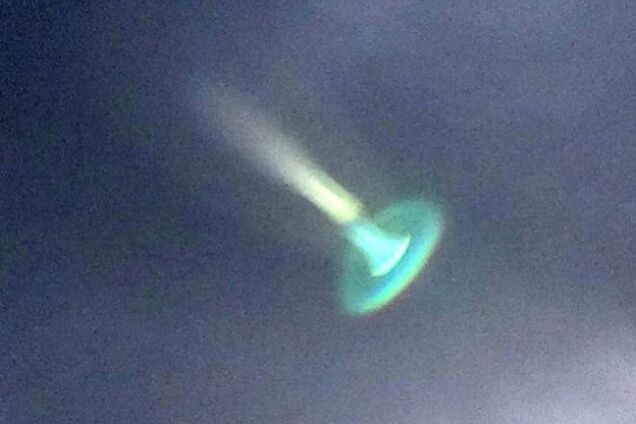 В небе над Нидерландами засекли медузообразное НЛО: фотофакт