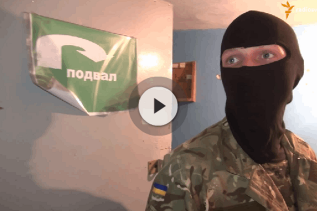 В 'Торнадо' показали подвалы, где якобы пытали пленных: видеофакт