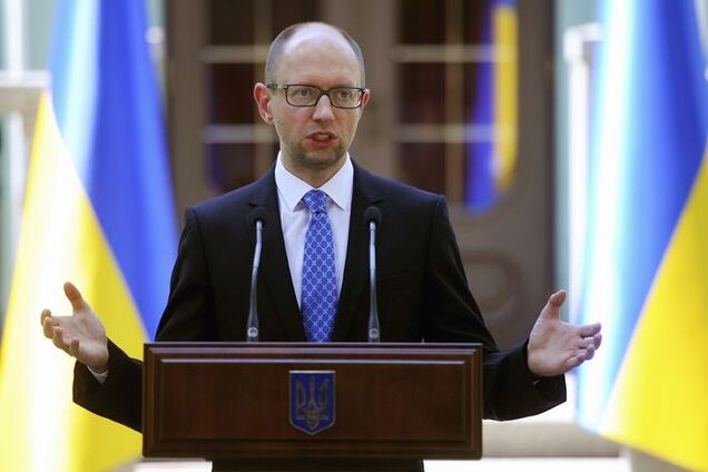 Чтоб я так жил: Яценюк советует украинцам не беспокоиться о медицине