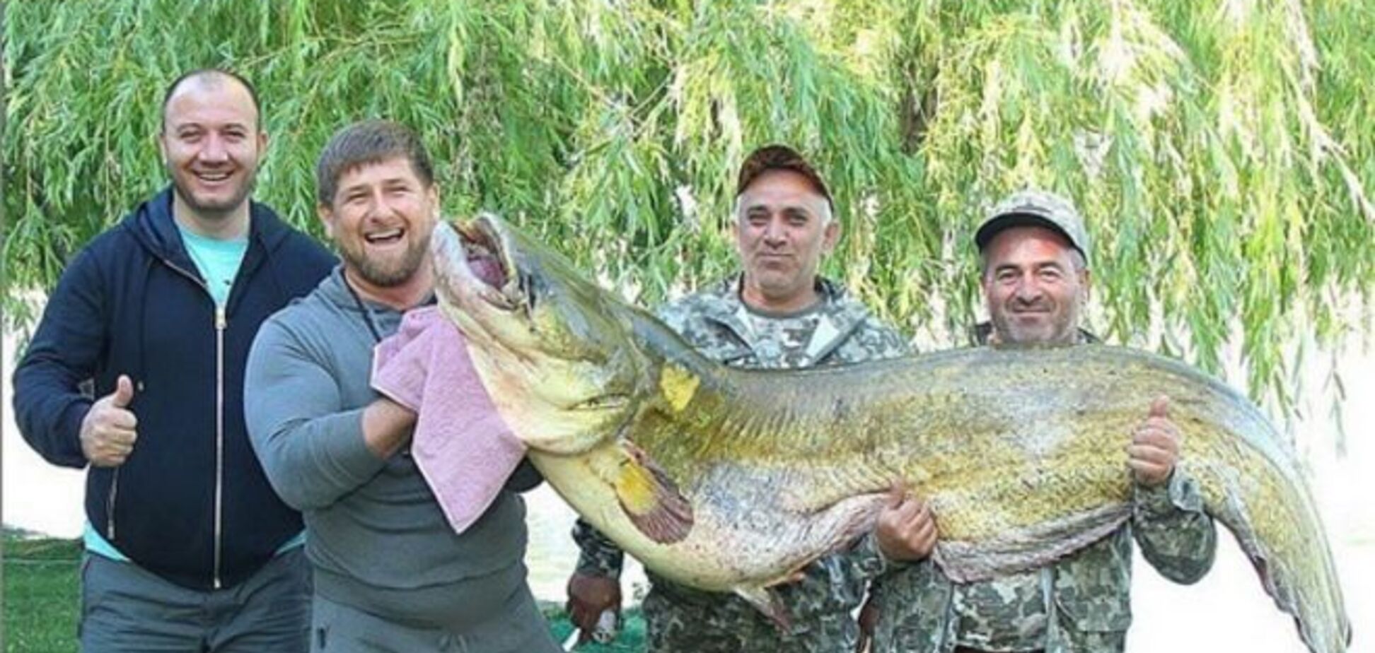 Кадиров перевершив Путіна в риболовлі. Фотофакт