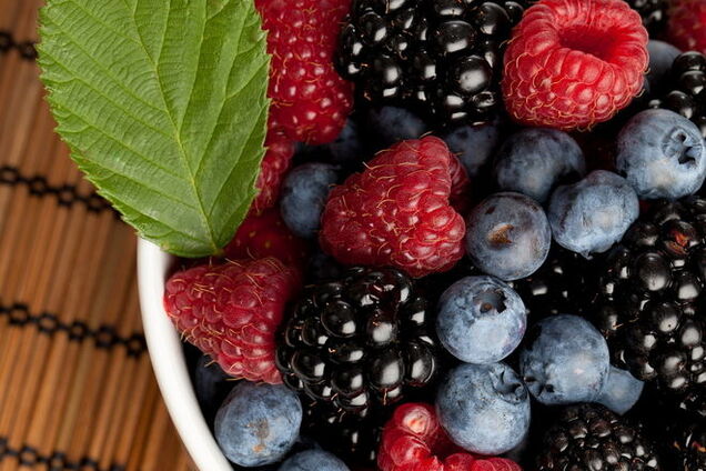 Названа причина роста цен на украинские фрукты и ягоды