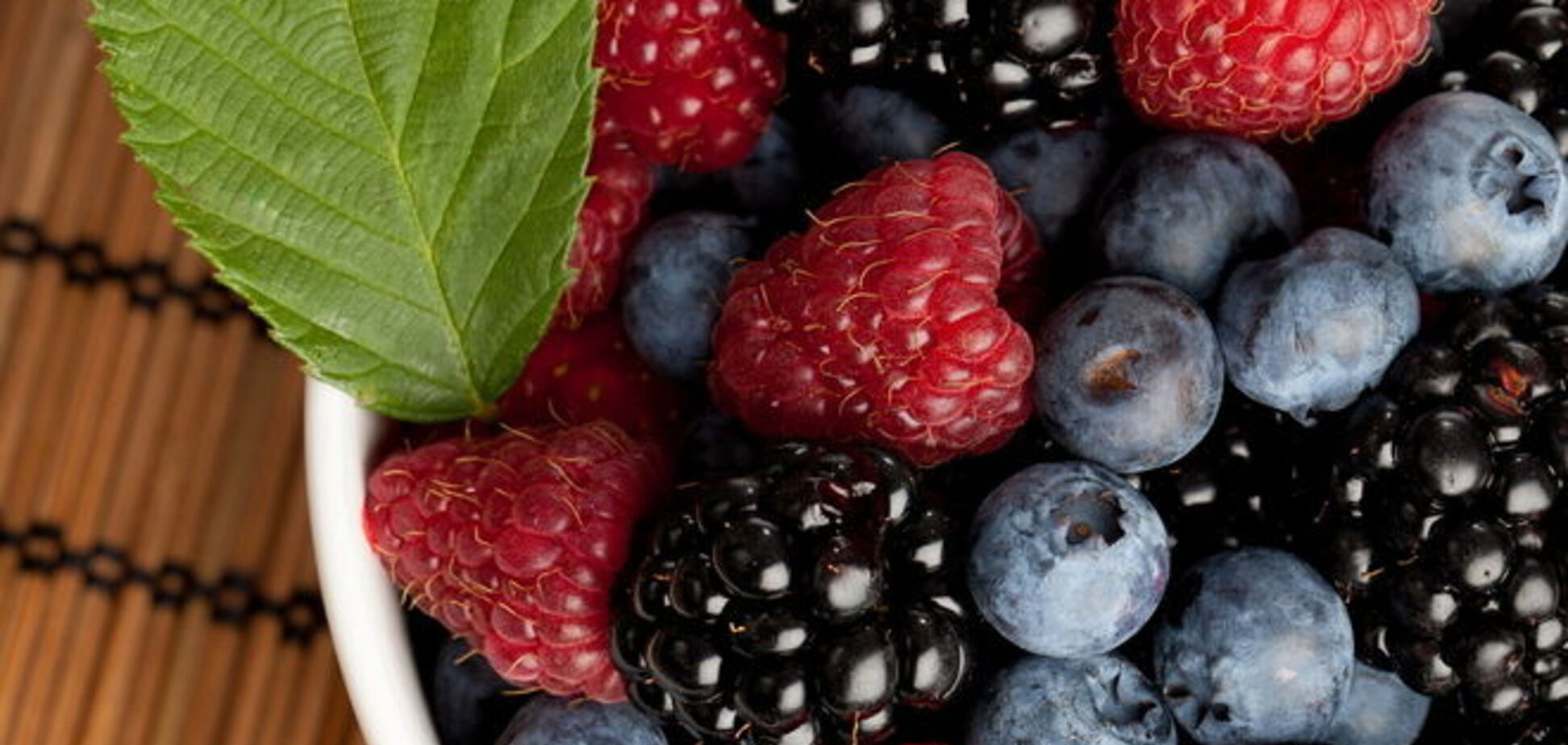 Названа причина зростання цін на українські фрукти та ягоди