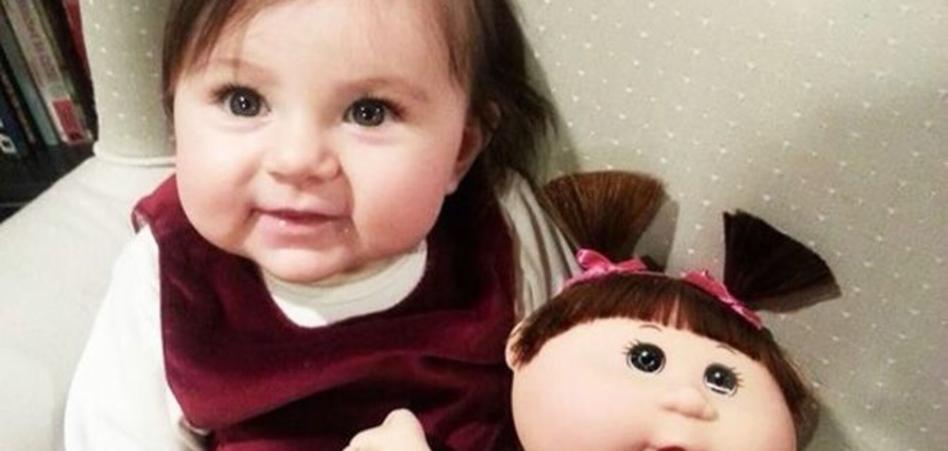 Дети, которые очень похожи на своих кукол: 20 удивительных фото