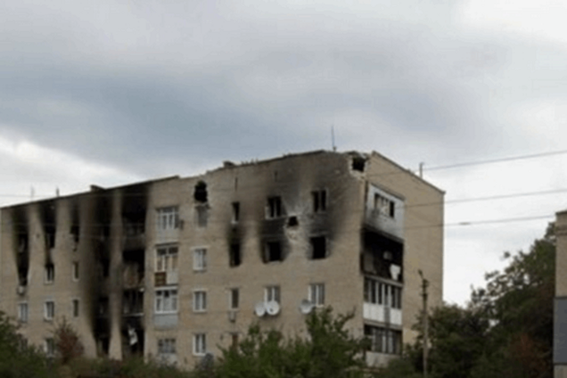 Марьинка под обстрелами: город закрыли на въезд