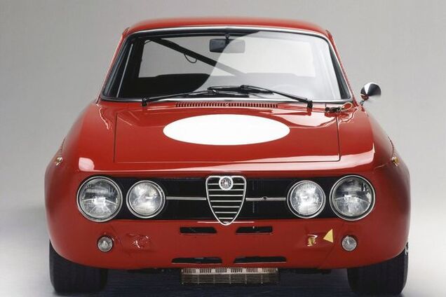 Alfa Romeo будет конкурировать с BMW, Audi и Mercedes-Benz