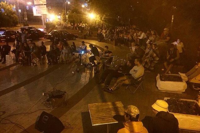 Где в Киеве появились уличные кинотеатры: список на лето