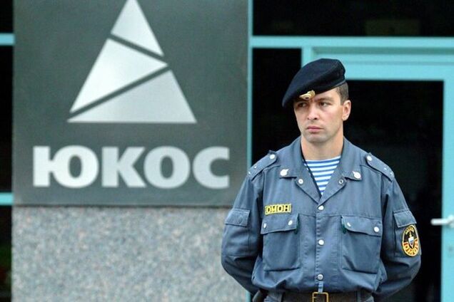 Укравший 'ЮКОС' друг Путина нацелился на половину накоплений России