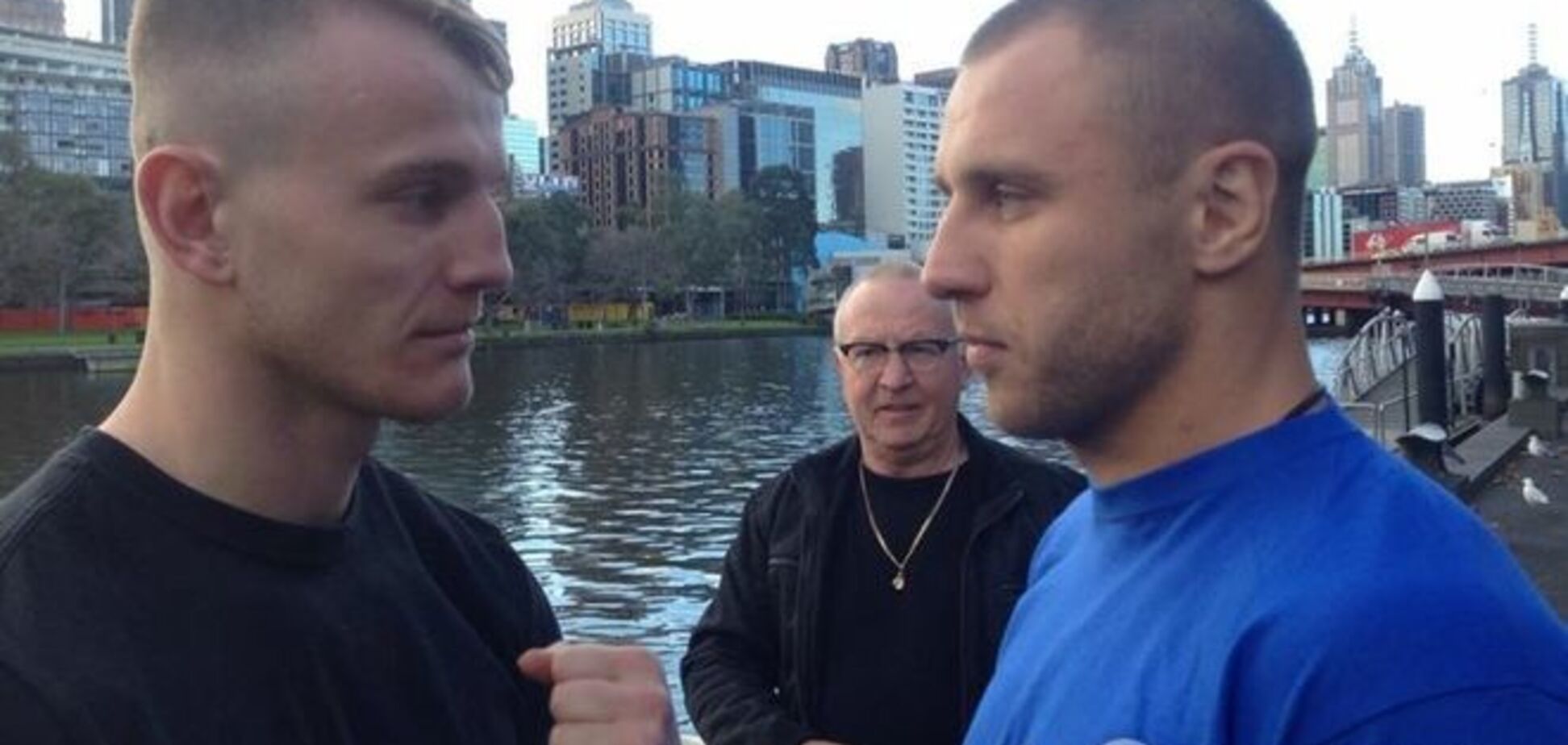 Чемпион мира отказался пожать руку украинскому боксеру