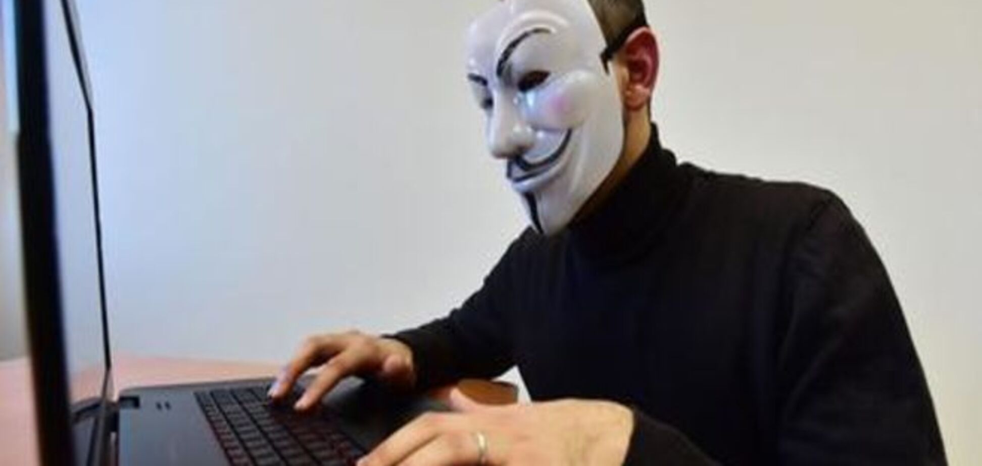 Дело хакера Хэлла: взломщик по заданию Кремля?